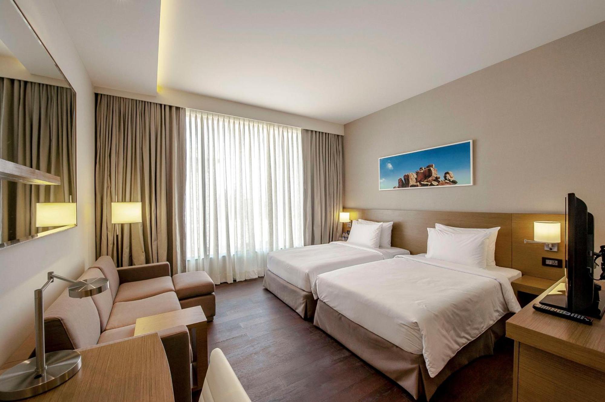 Hyatt Place Хампи Екстериор снимка